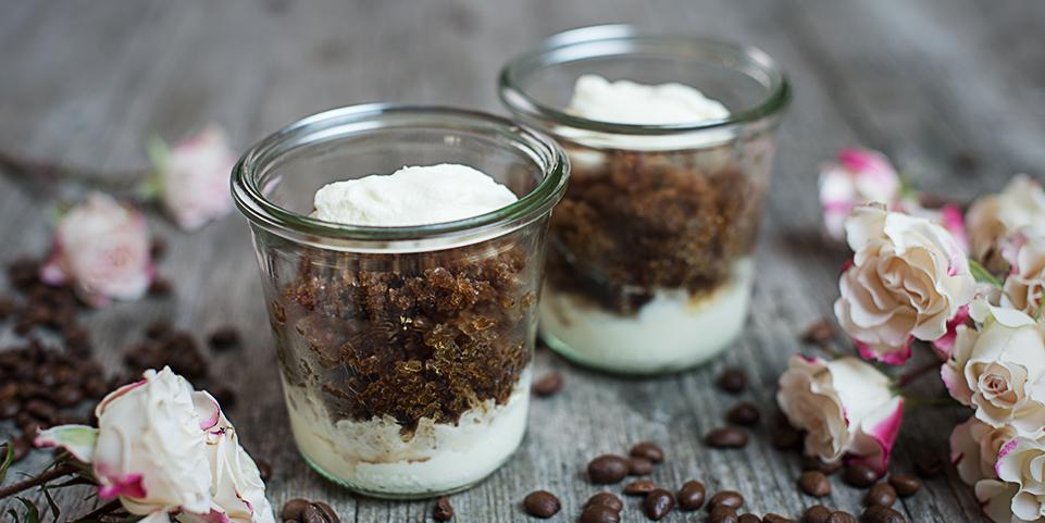 Nachtisch mit Espresso